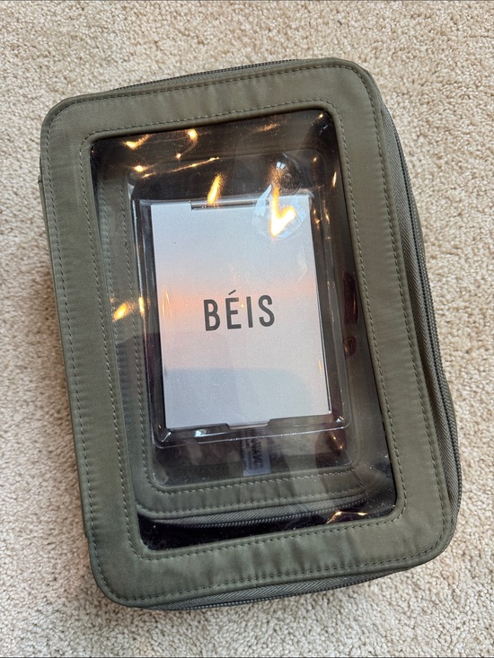 BEIS Handbags - BEIS In Flight Cosmetic Bag Set